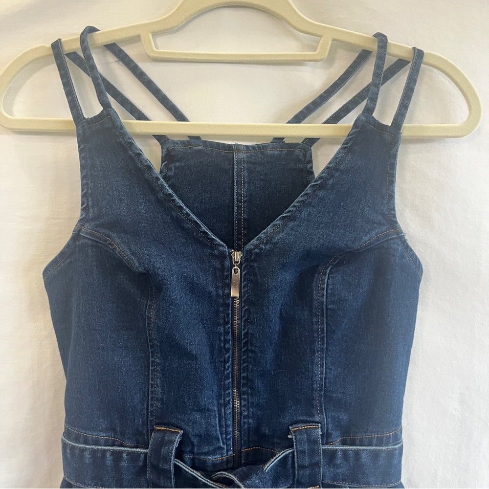 VENUS Dark Blue Denim Zip Front Belted Dress - Picture 3 of 9